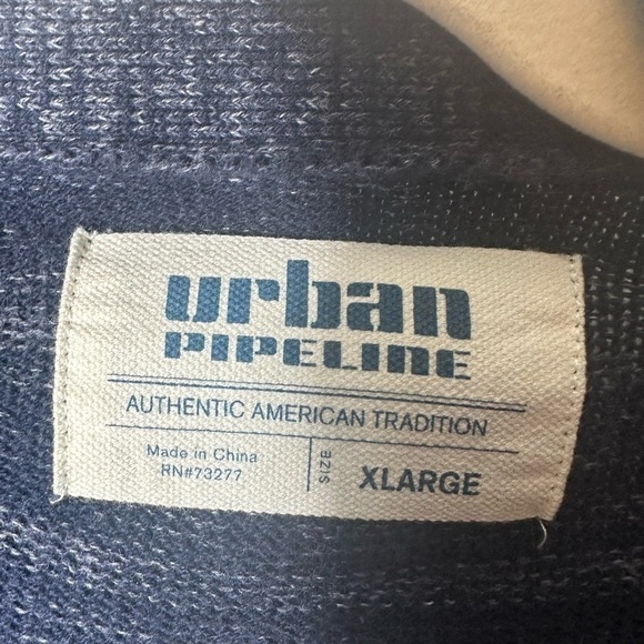 Urban Pipeline Women’s XL Navy Sweater Cardigan - Picture 10 of 13